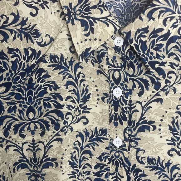 SHEIN Blue and Cream Patterned Button Down Shirt - Picture 3 of 12